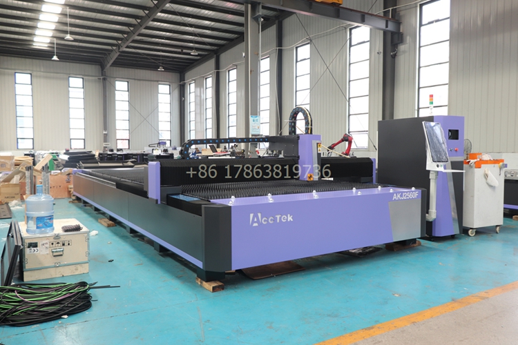 Metal AKJ2560F için 6000 Watt  - Industrial Laser Cutting Machine incelemesi ve fiyatı